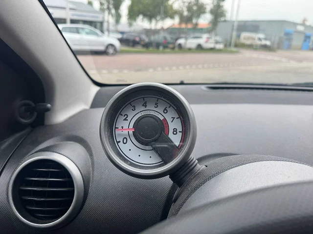 Toyota aygo 1.0 vvt-i comfort, kf-251-z - afbeelding 3 van  12