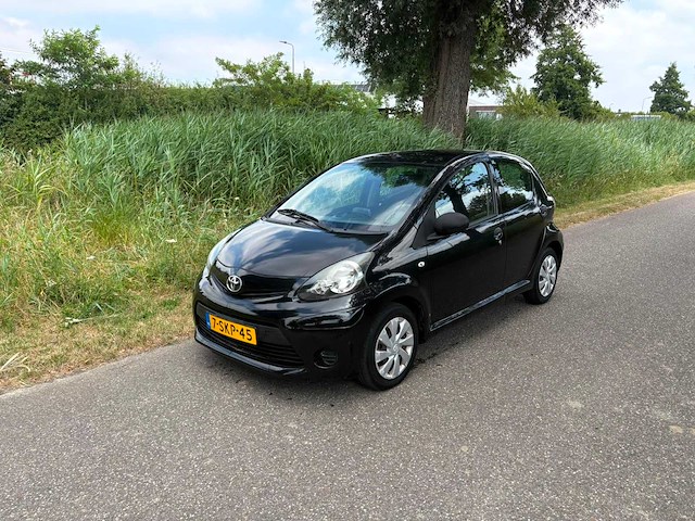 Toyota aygo 1.0 vvt-i now , 7-skp-45 - afbeelding 1 van  20