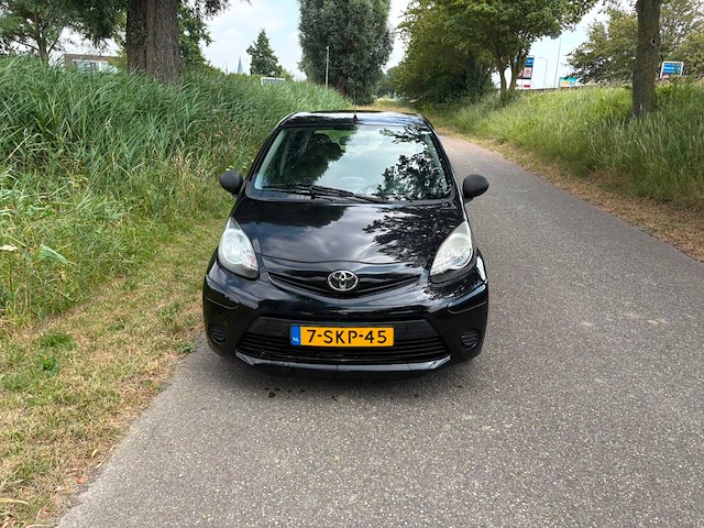 Toyota aygo 1.0 vvt-i now , 7-skp-45 - afbeelding 11 van  20