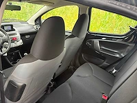 Toyota aygo 1.0 vvt-i now , 7-skp-45 - afbeelding 14 van  22