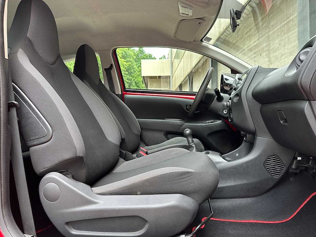Toyota aygo 1.0 vvt-i x 69pk 2018, kkx-65-l - afbeelding 36 van  40