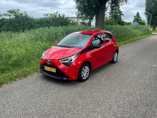 Toyota aygo 1.0 vvt-i x-fun ; sx-348-r - afbeelding 1 van  11