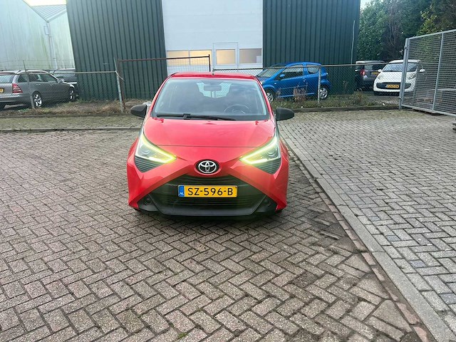 Toyota aygo 1.0 vvt i x-fun ,sz-596-b - afbeelding 12 van  22