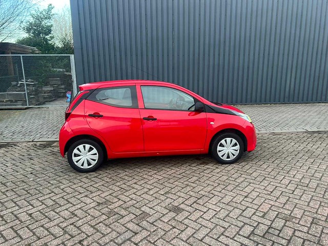 Toyota aygo 1.0 vvt i x-fun ,sz-596-b - afbeelding 20 van  22