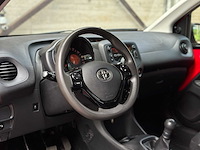 Toyota aygo 1.0 vvt-i x-now 69pk 2018, kkd-62-f - afbeelding 3 van  28