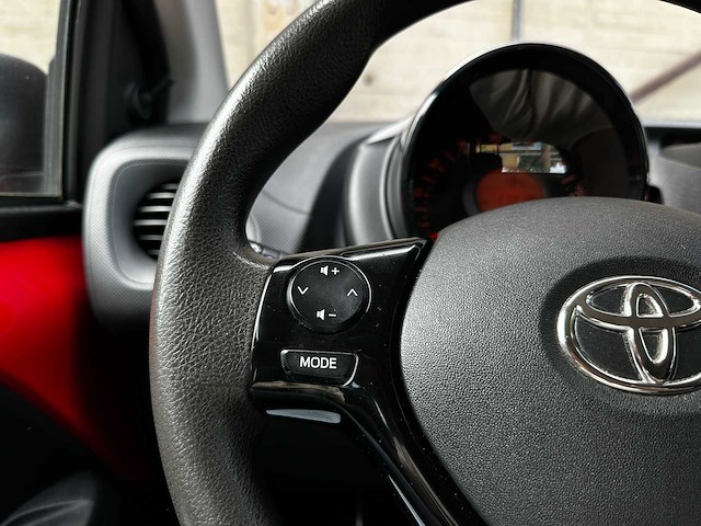 Toyota aygo 1.0 vvt-i x-now 69pk 2018, kkd-62-f - afbeelding 6 van  28