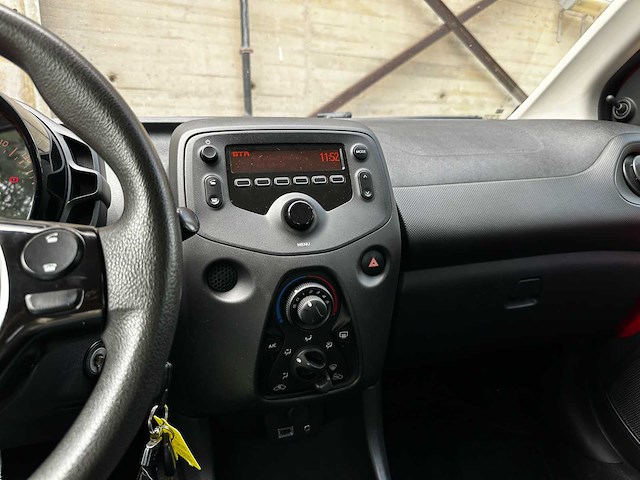 Toyota aygo 1.0 vvt-i x-now 69pk 2018, kkd-62-f - afbeelding 12 van  28