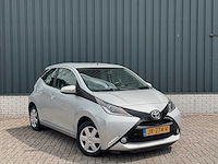 Toyota aygo 1.0 vvt-i x-play | jk-274-v i - afbeelding 12 van  13
