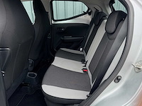 Toyota aygo 1.0 vvt-i x-play | jk-274-v i - afbeelding 2 van  21