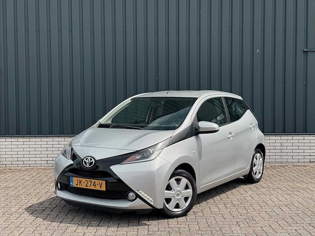 Toyota aygo 1.0 vvt-i x-play | jk-274-v i - afbeelding 1 van  21