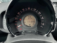 Toyota aygo 1.0 vvt-i x-play | jk-274-v i - afbeelding 19 van  21