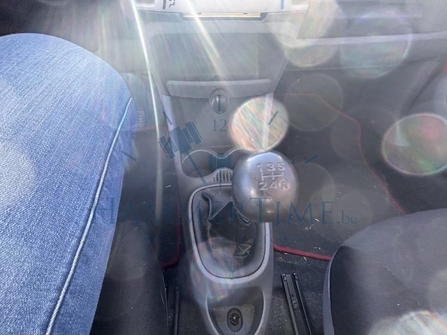 Toyota aygo 1.0i vvt-i, 2006 - afbeelding 9 van  31