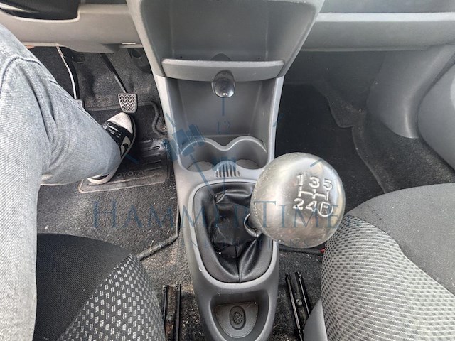 Toyota aygo 1.0i vvt-i, 2010 - afbeelding 9 van  39