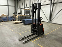 Toyota bt staxio dxt3300 elektrische palletwagen - afbeelding 1 van  12