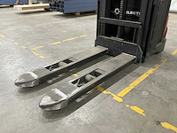 Toyota bt staxio dxt3300 elektrische palletwagen - afbeelding 11 van  12