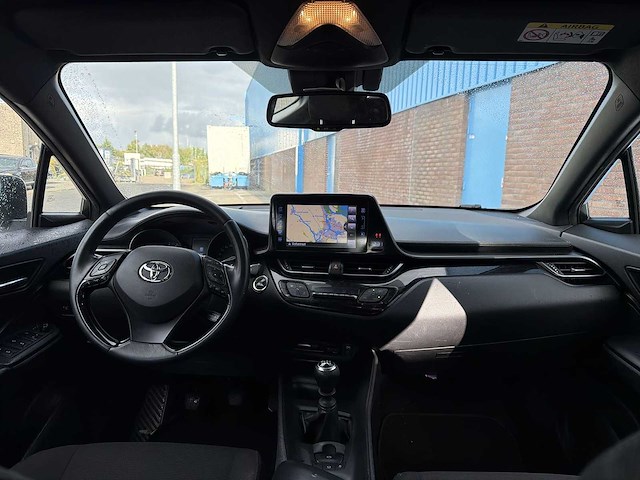 Toyota c-hr 1.2 dynamic 2017 | pl-733-g i - afbeelding 17 van  27