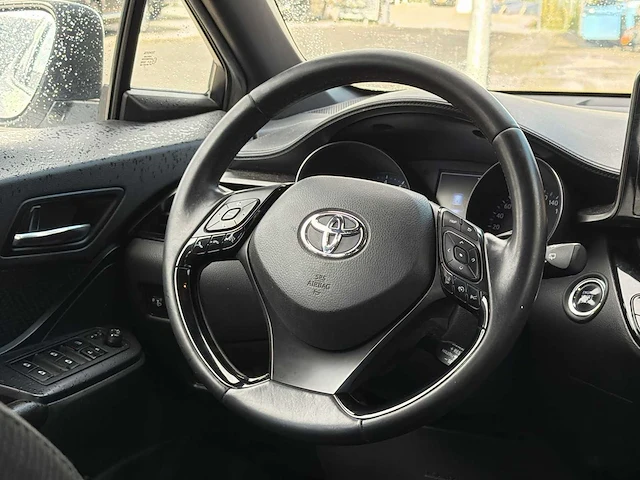 Toyota c-hr 1.2 dynamic 2017 | pl-733-g i - afbeelding 2 van  28