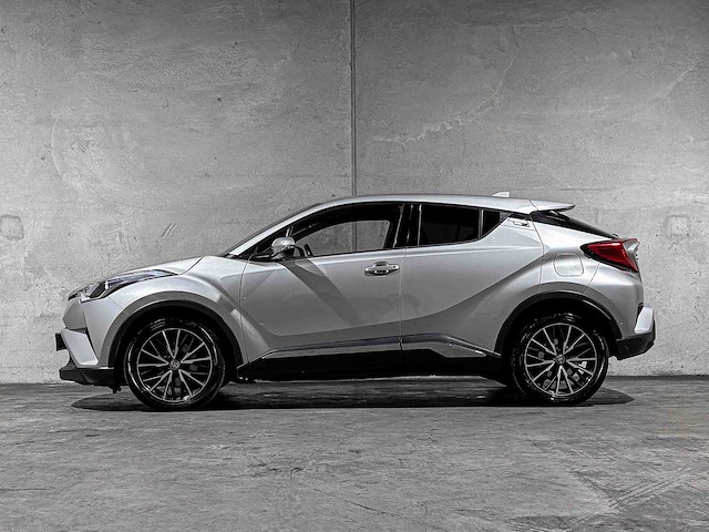 Toyota c-hr 1.2 first edition 116pk 2017, nb-105-x - afbeelding 8 van  44