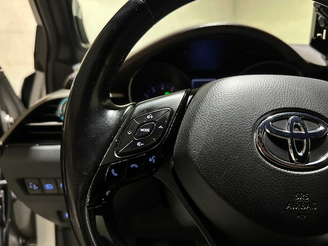 Toyota c-hr 1.2 first edition 116pk 2017, nb-105-x - afbeelding 15 van  44
