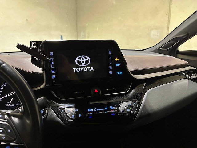 Toyota c-hr 1.2 first edition 116pk 2017, nb-105-x - afbeelding 24 van  44