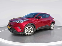 Toyota c-hr 1.8 hybrid dynamic | nj-311-g i