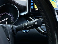 Toyota c-hr 1.8 hybrid executive 122pk 2017 (origineel-nl), rf-509-l - afbeelding 19 van  55
