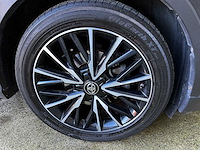 Toyota c-hr 1.8 hybrid executive 122pk 2017 (origineel-nl), rf-509-l - afbeelding 46 van  55