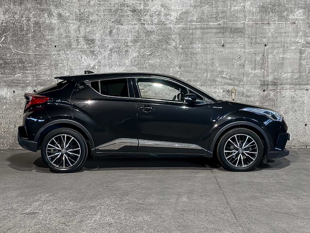 Toyota c-hr 1.8 hybrid executive 122pk 2017 (origineel-nl), rf-509-l - afbeelding 55 van  55