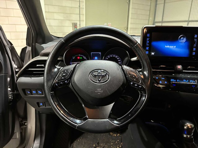 Toyota c-hr 1.8 hybrid executive 98pk 2017, pg-762-k - afbeelding 10 van  42