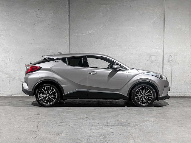 Toyota c-hr 1.8 hybrid executive 98pk 2017, pg-762-k - afbeelding 41 van  42