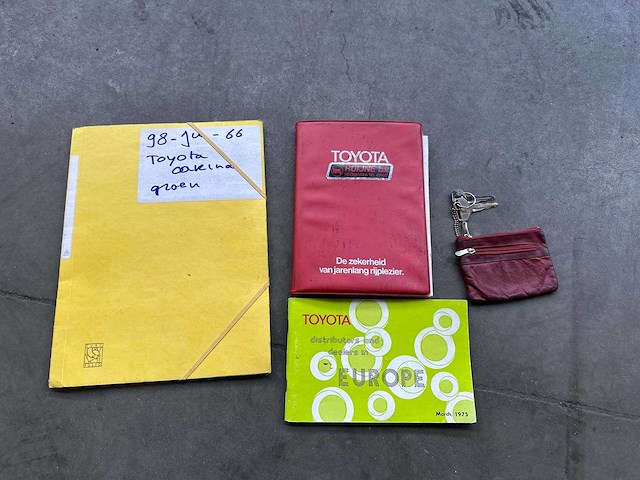 Toyota carina 1.6 de luxe 75pk 1976, 98-ju-66 - afbeelding 37 van  37