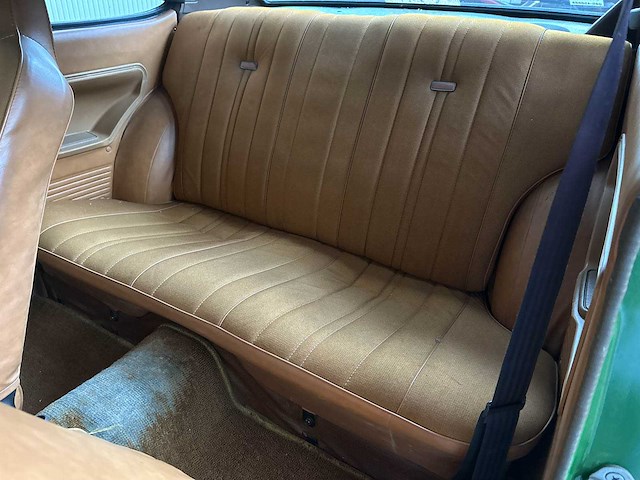 Toyota carina 1.6 de luxe 75pk 1976, 98-ju-66 - afbeelding 19 van  33
