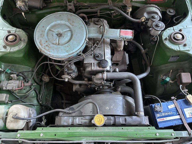 Toyota carina 1.6 de luxe 75pk 1976, 98-ju-66 - afbeelding 24 van  33
