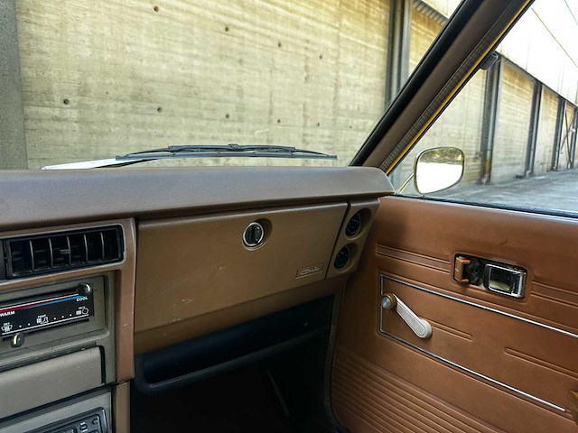 Toyota carina 1600 de luxe automatic 75pk 1976 - afbeelding 15 van  36