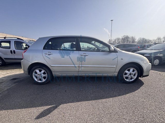 Toyota corolla 1.4 turbo d4d linea terra, 2006 - afbeelding 31 van  36