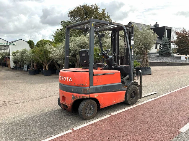 Toyota fbmf25 vorkheftruck - afbeelding 21 van  24