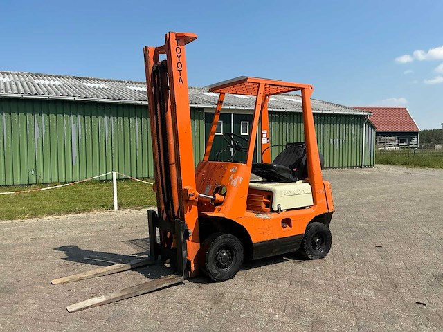 Toyota fg15 vorkheftruck - afbeelding 1 van  11