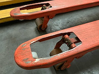 Toyota hand hydraulische palletwagen met weegschaal - afbeelding 10 van  10