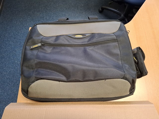 Toyota heftruck uitleesapparatuur , latitude 7220 - afbeelding 4 van  4