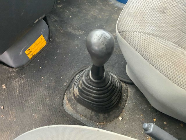 Toyota hiace 2.5 d-4d kwb cmdcemo bedrijfswagen - afbeelding 25 van  41