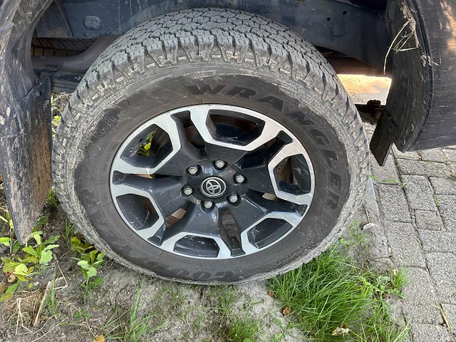Toyota hikux 2.4 d-4d xc cool c bedrijfswagen - afbeelding 6 van  43