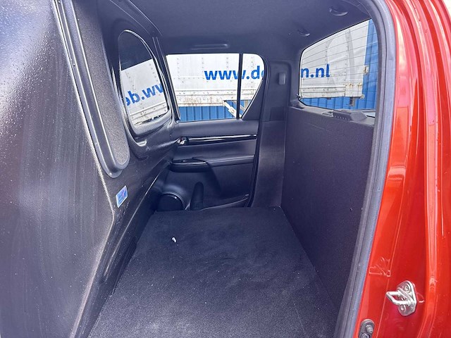 Toyota hilux 2.4 d-4d-f dc executive van | v-288-xl - afbeelding 19 van  29