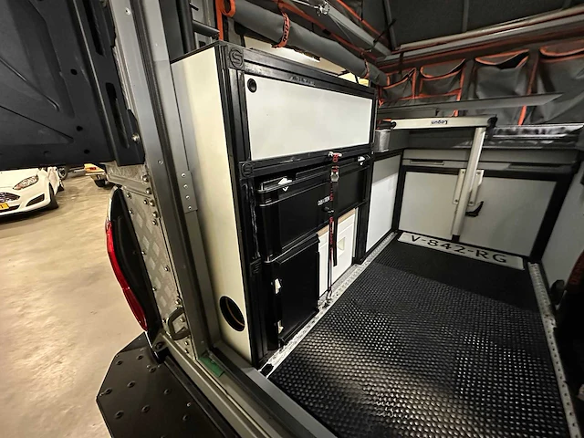 Toyota hilux 2.4 d-4d-f xc alucab cannopy camper v-842-rg - afbeelding 23 van  43