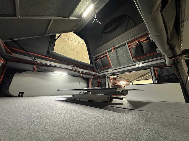 Toyota hilux 2.4 d-4d-f xc alucab cannopy camper v-842-rg - afbeelding 30 van  43