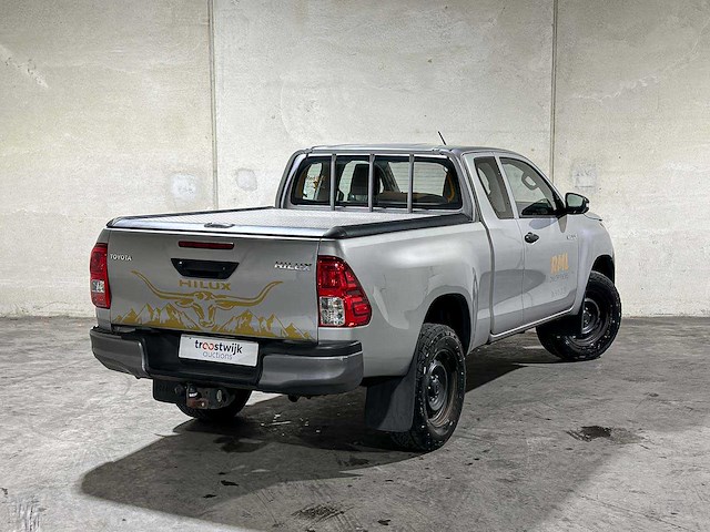 Toyota hilux 2.4 d-4d-f xtra cab comfort 150pk 2017 (origineel-nl), v-833-jr - afbeelding 15 van  21