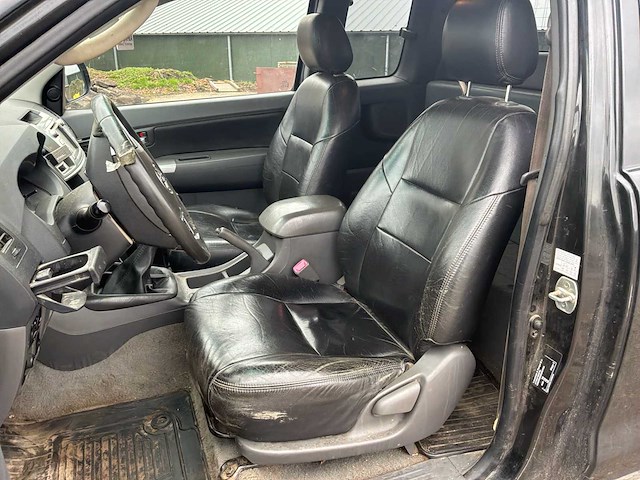 Toyota hilux 2.5 d-4d sx xtra cab bedrijfswagen - afbeelding 13 van  30