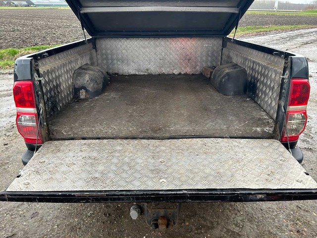 Toyota hilux 2.5 d-4d sx xtra cab bedrijfswagen - afbeelding 18 van  30