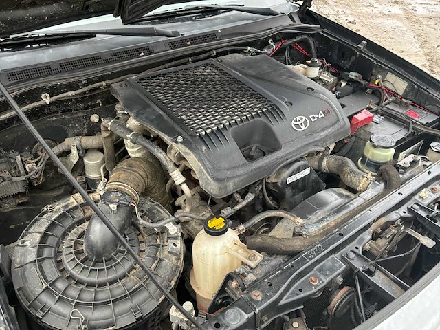 Toyota hilux 2.5 d-4d sx xtra cab bedrijfswagen - afbeelding 22 van  30