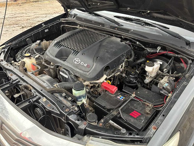 Toyota hilux 2.5 d-4d sx xtra cab bedrijfswagen - afbeelding 23 van  30