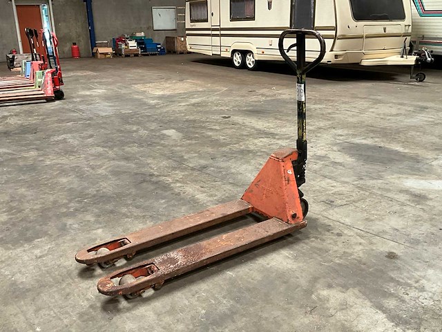 Toyota ht23 hand hydraulische palletwagen - afbeelding 1 van  2